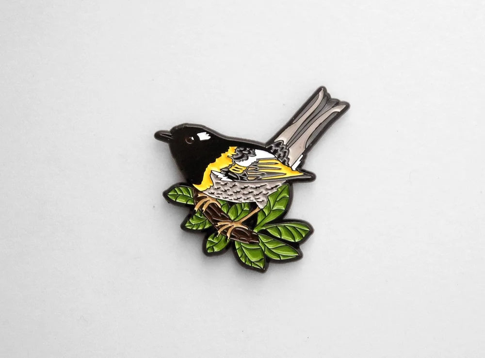 Enamel Pin - Hihi